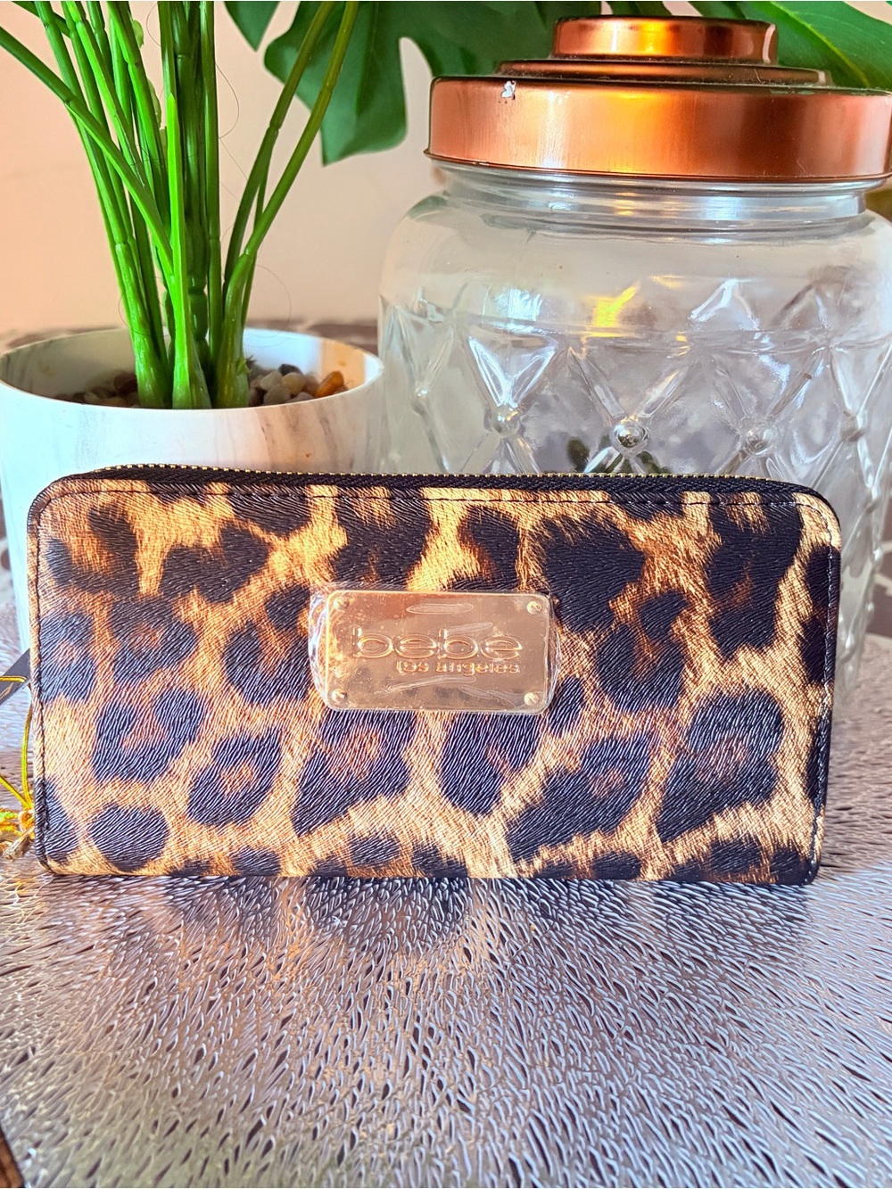 Bebe leopard bebe Susana Leo Wallet – Leopard Print